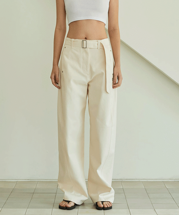 韓國 ACOVER   設計鉚釘腰帶挺感休閒牛仔褲 (現貨+預購)