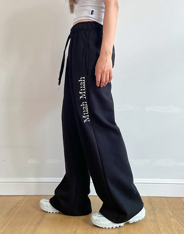 韓國🔥暢銷品牌MUAHMUAH 刺繡LOGO 寬鬆側經典品牌英文休閒舒適鬆緊帶棉褲 (3色)