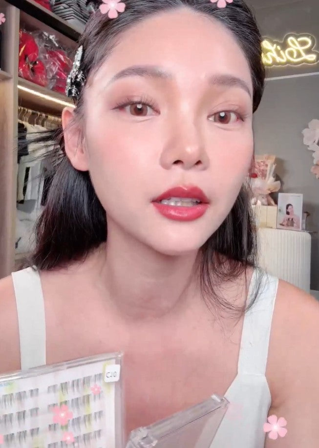 🆕新品上架💖【梨花瑪雅】熱賣款😘媽生嬰兒彎超自然輕柔纖長自帶膠透明梗假睫毛5入組(兩款)