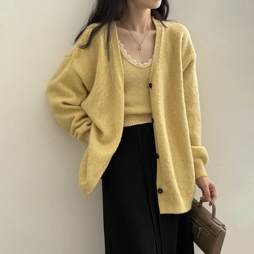 💜新品上架【梨花瑪雅】法式慵懶溫柔高級柔軟包覆修飾身型針織兩件套上衣(三色)