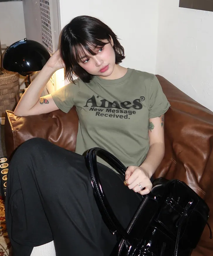 💖韓國暢銷品牌AMES-WORLDWIDE🆕新品上架 美式復古修身圓弧下擺短版 T-shirt(5色)