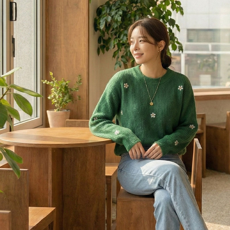 💜新品上架【梨花瑪雅】韓系溫柔立體小花刺繡圓領針織衫👚🌼(兩色)
