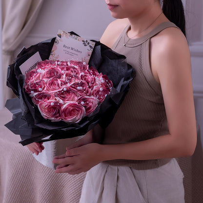 🆕新品上架【梨花瑪雅】💖七夕禮物高級感心型漸層色玫瑰香皂花束桶(2色)閨蜜禮物，情人禮物