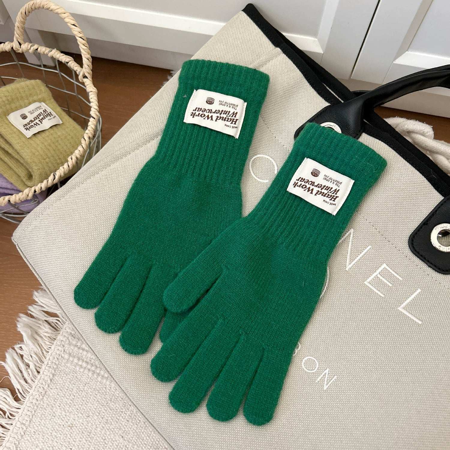 🆕新品上架【梨花瑪雅】🍂秋冬糖果色可觸屏幕露指針織保暖手套(14色)