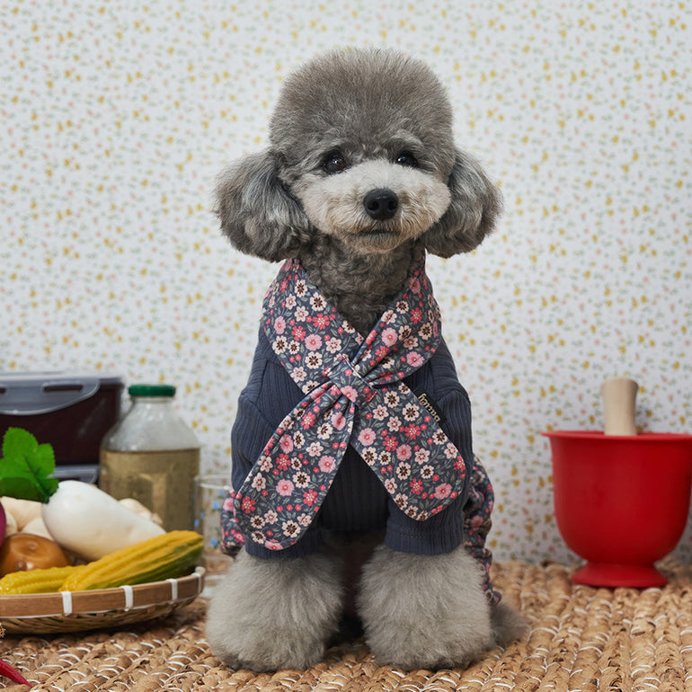 韓國新品上架【梨花娘】🐾BAILEY 🐶秋冬新品 復古花朵圖保暖舒適圍脖針織寵物毛衣(2色)