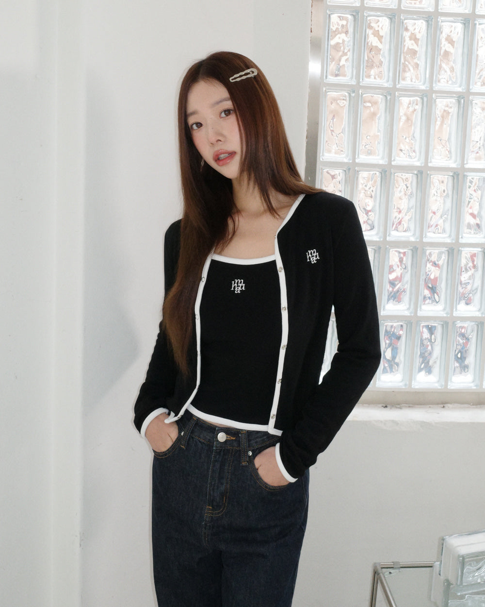 💖韓國暢銷品牌MUAHMUAH 🆕新品上架 撞色經典標誌刺繡兩件式短版罩衫上衣(3色)