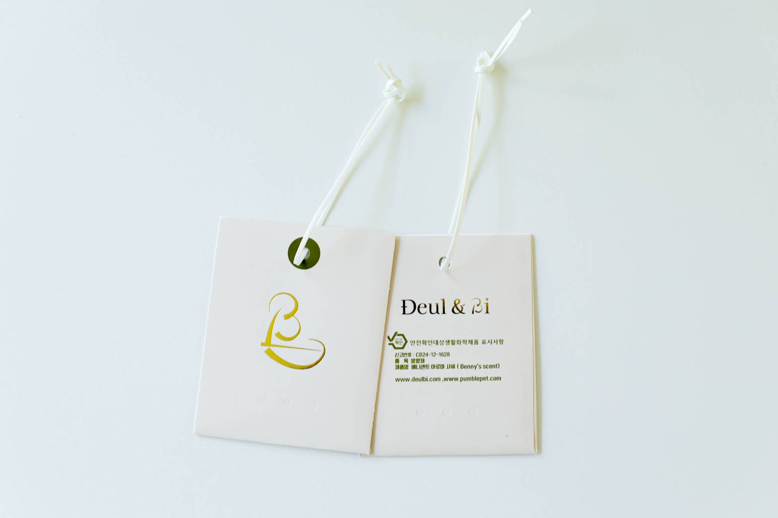 💜新品上架【梨花娘】🫧韓國PUMBLEPET天然植萃🌿韓國專業國際調香師衣櫥車用臥室歐洲油畫藝術卡+香氛袋一盒2入(20g)