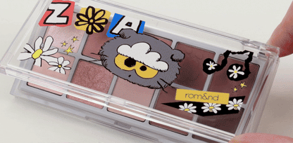 11月新品🔥rom&amp;nd × ZOA&amp;FRIENDS  GD貓咪限量聯名十色眼影盤（贈迷你四色眼影盤）韓國連線