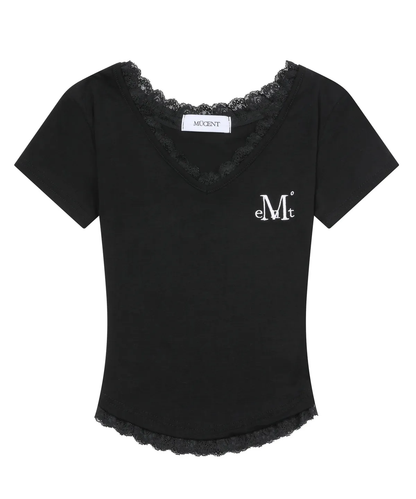 🆕新品上架 💖韓國暢銷品牌MÜCENT V領蕾絲刺繡LOGO修身圓弧下擺短版 T-shirt(3色)