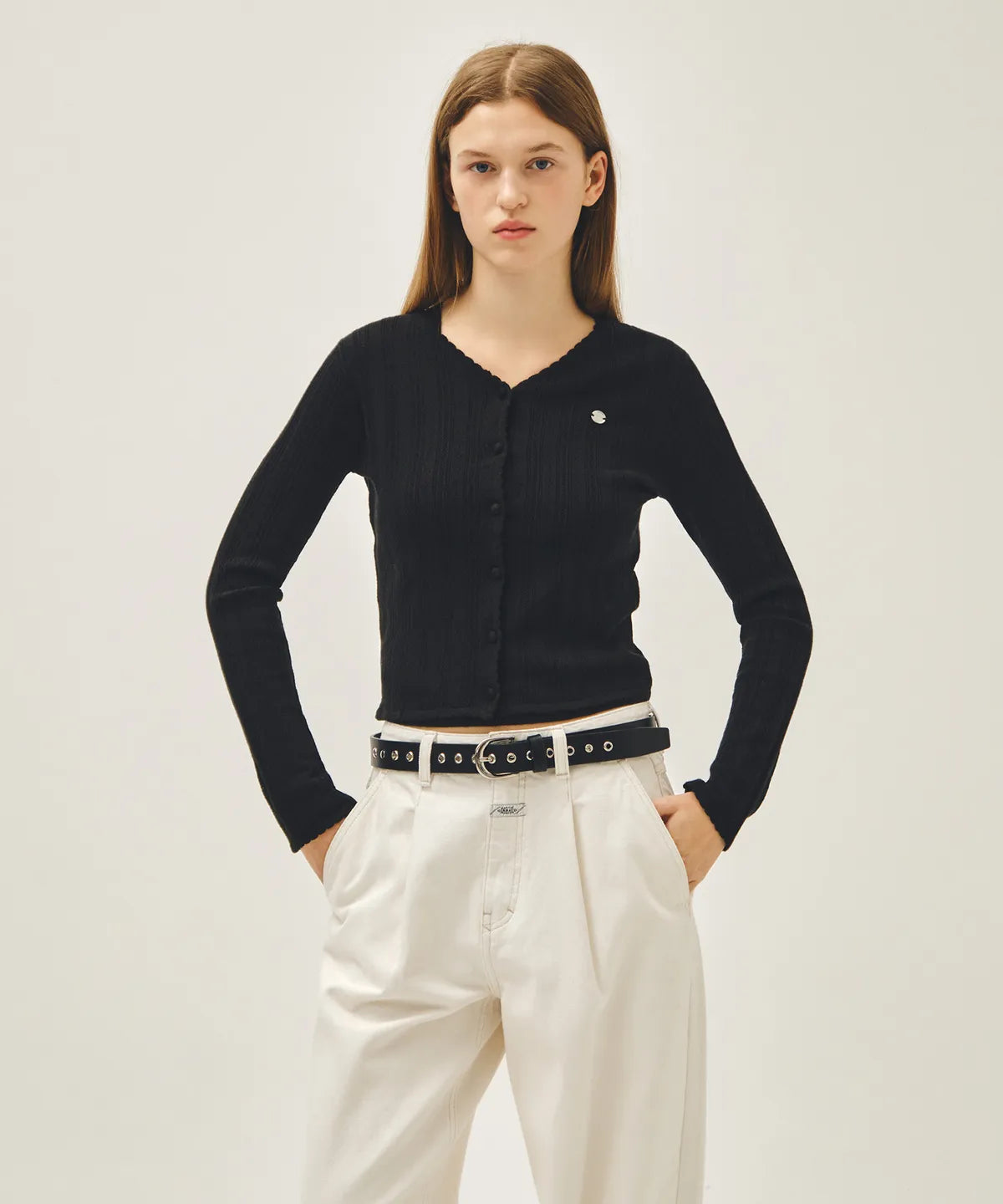 💕法國品牌MARITHÉ + FRANҪOIS GIRBAUD🆕新品上架  愛情怎麼翻譯高允貞同款精緻細節針織勾花v領開襟外套(2色)