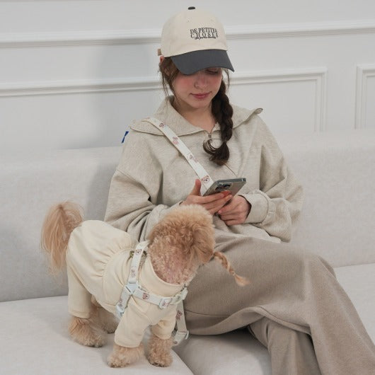 韓國新品上架【梨花娘】🐾BAILEY 🐶 微笑花朵可愛小熊高機能解放雙手寵物牽引繩(7色)
