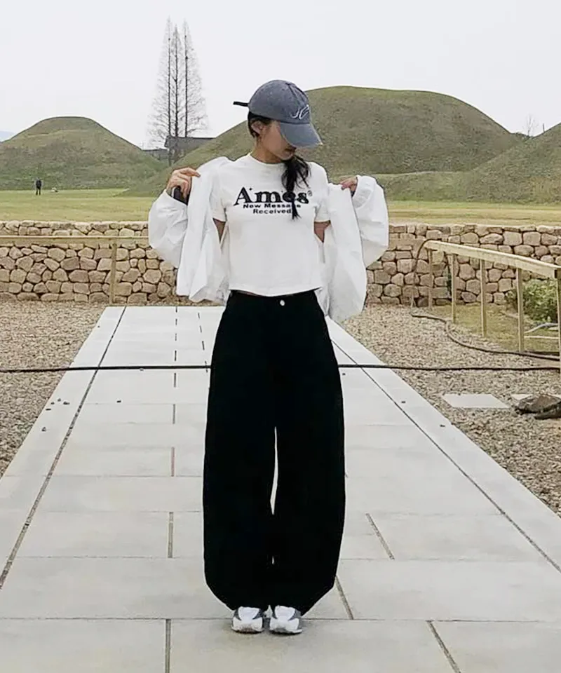 💖韓國暢銷品牌AMES-WORLDWIDE🆕新品上架 美式復古修身圓弧下擺短版 T-shirt(5色)