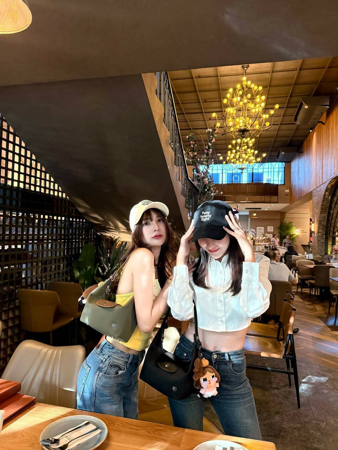 🆕新品上架 IG抖音爆款💕一包難求😧泰國設計師品牌PONYTWENTYEIGHT法式優雅手提肩背包👜百搭時尚