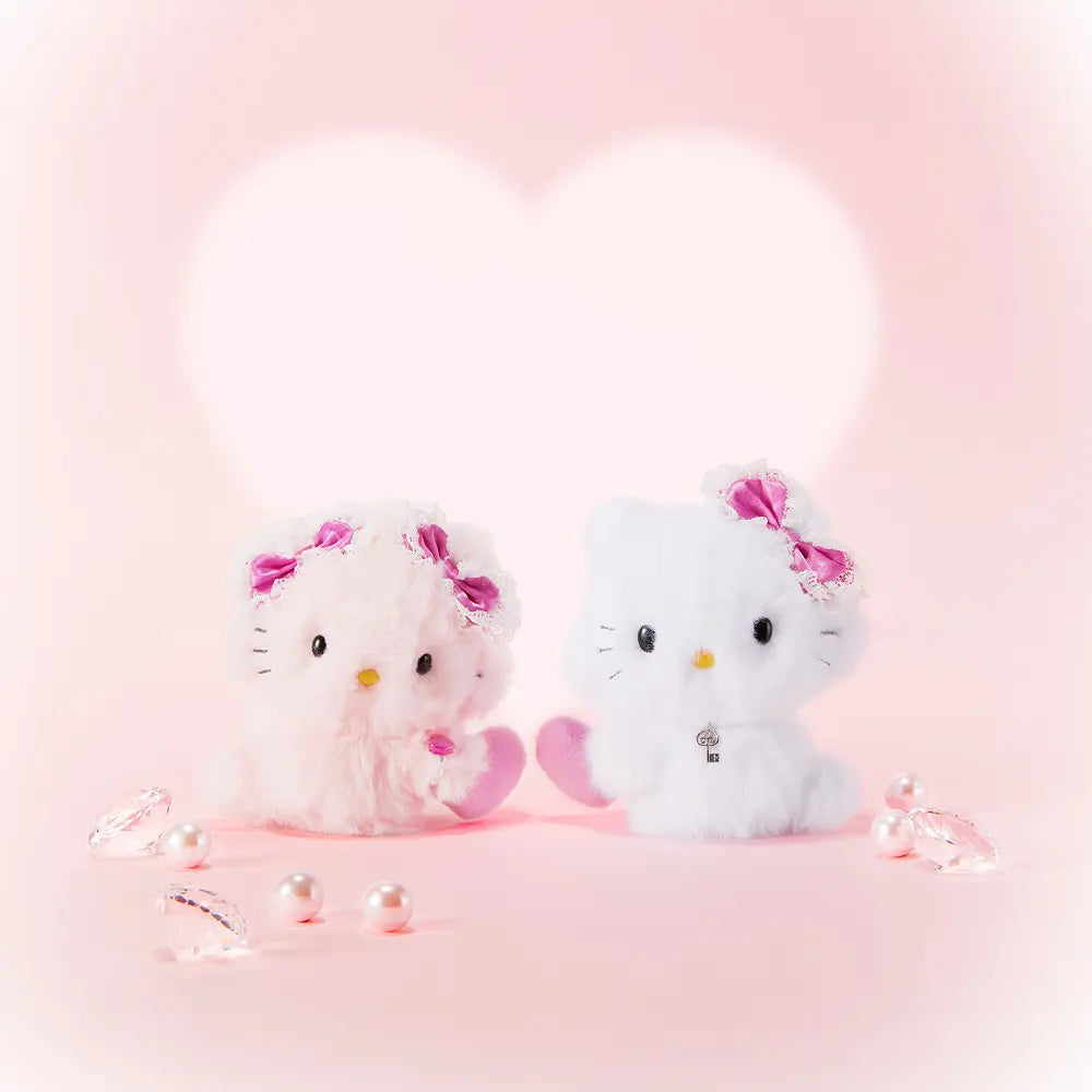 新品上架【梨花娘】💕韓國FilliMilli × Charmmy Kitty 限量聯名超可愛玩偶吊飾(2色)