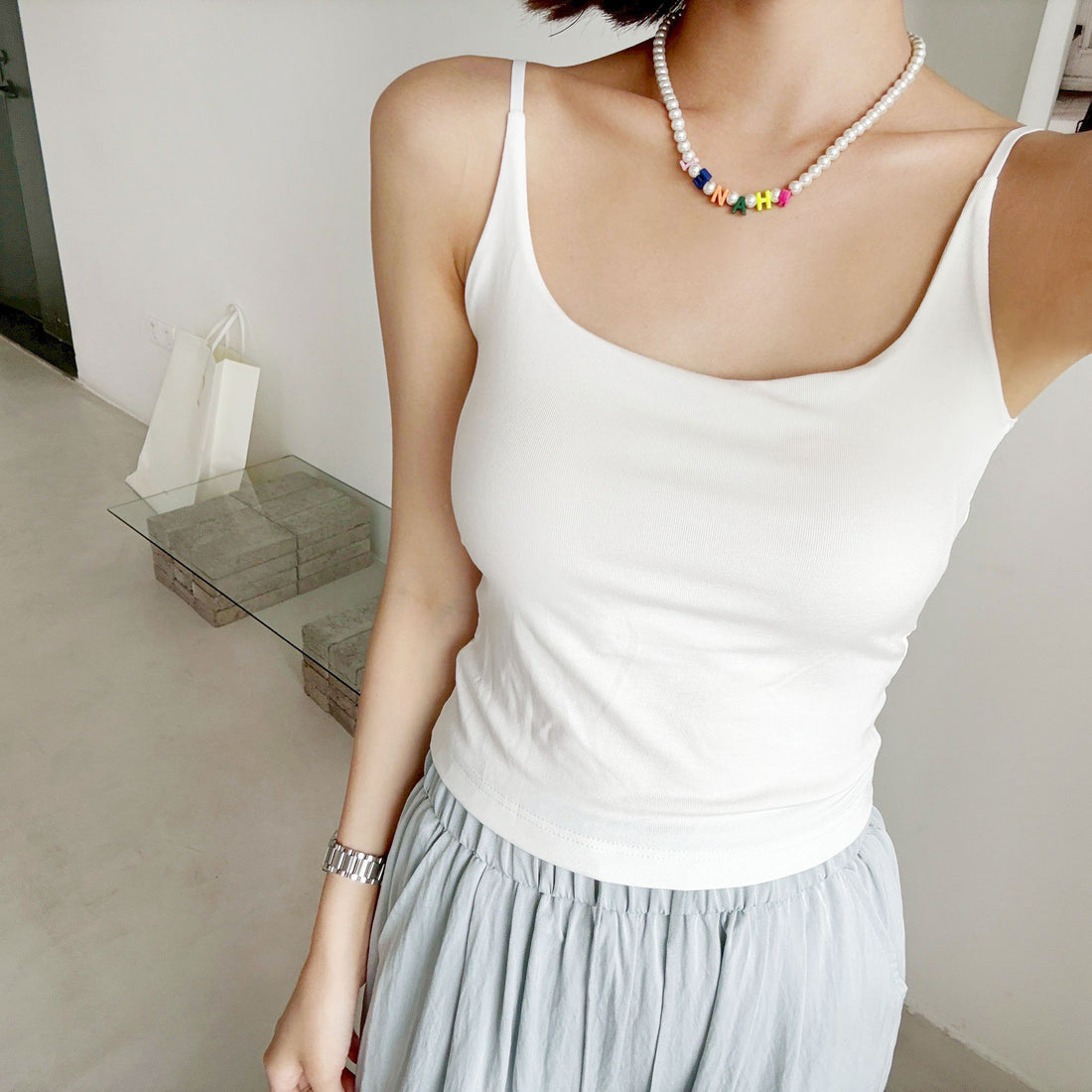 新品上架💖經典百搭超舒適莫代爾細肩帶完美包覆胸墊小可愛背心(肩帶可調)