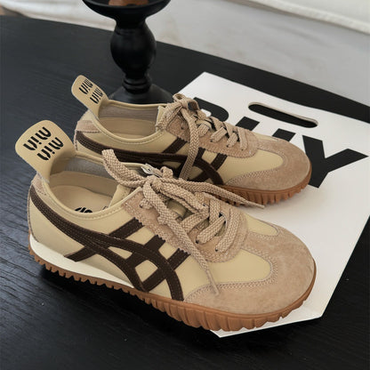 💕新品上架【梨花瑪雅】🏆銷售冠軍🔥韓妞最愛真皮質感銀色休閒鞋(2色)