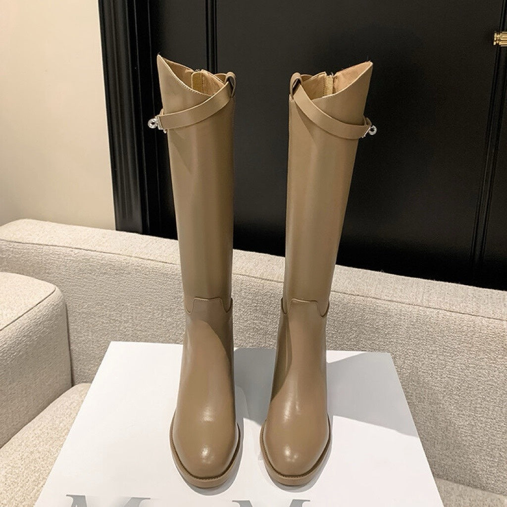 🆕新品上架💖【梨花瑪雅】🎠秋冬新款頭層牛皮鎖扣大筒圍騎士超修飾腿型長靴💕