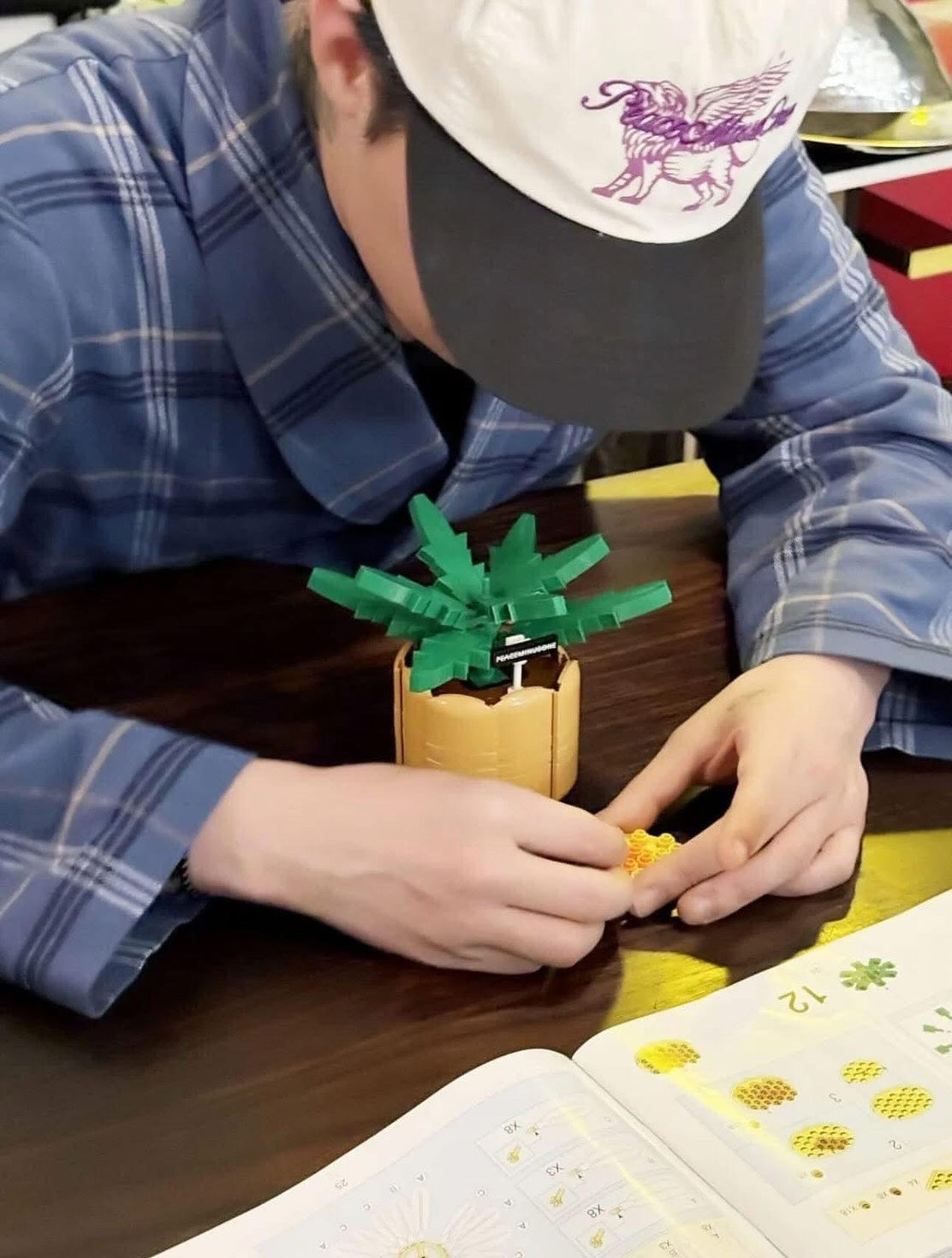 新品上架 【梨花娘】💖G-DRAGON × OXFORD BLOCK 818 BLOOM 聯名 限量雛菊樂高積木 權志龍 GD💖正版