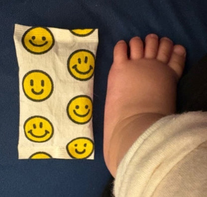 🆕新品上架💖【梨花娘】⭐韓國迷你口袋型😊笑臉暖暖包30g 韓國連線