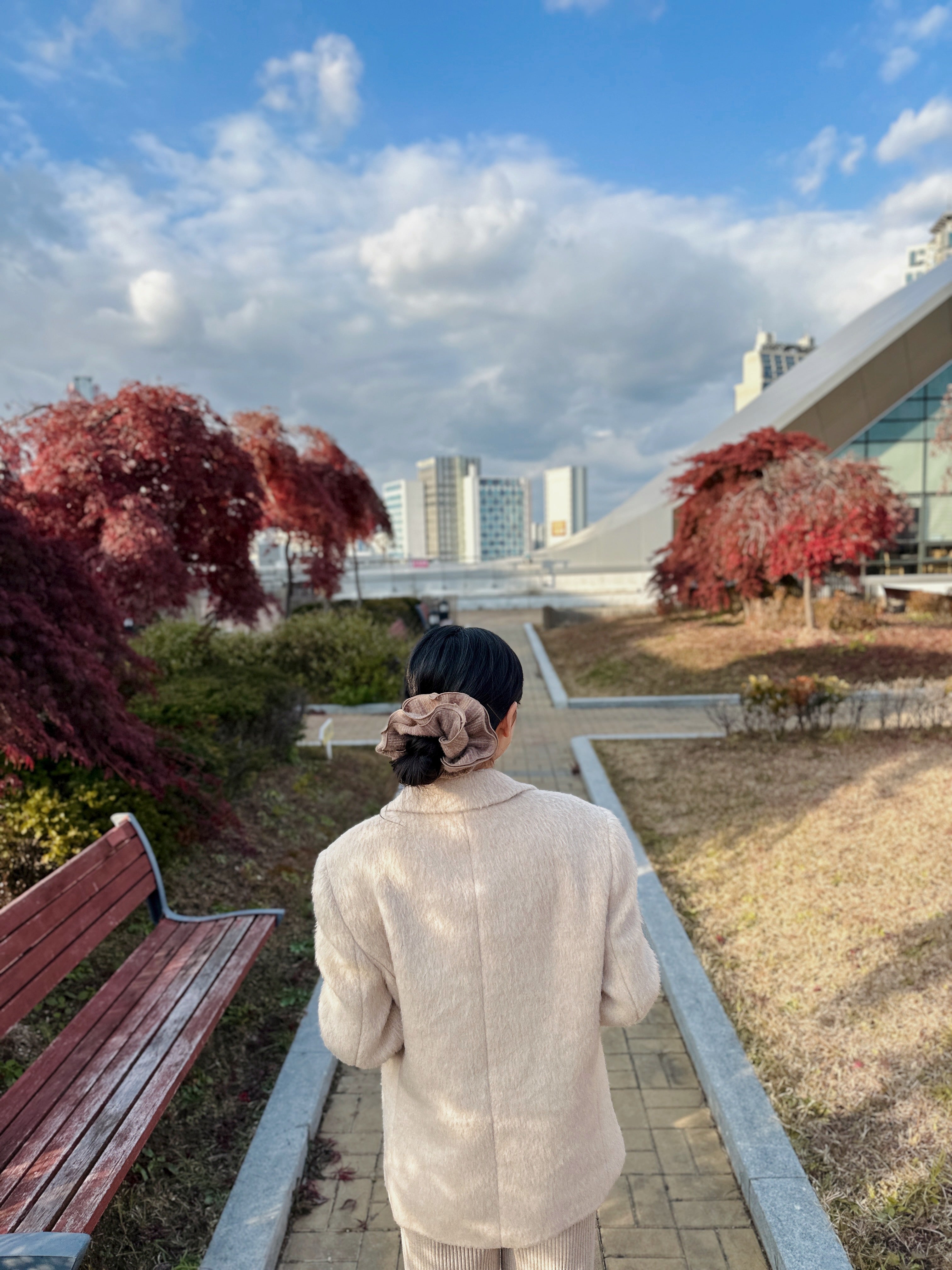 😍新品上架【梨花娘】手工製雙層格紋毛呢氣質高級感花瓣鬆弛感大髮圈(2色) 韓國連線