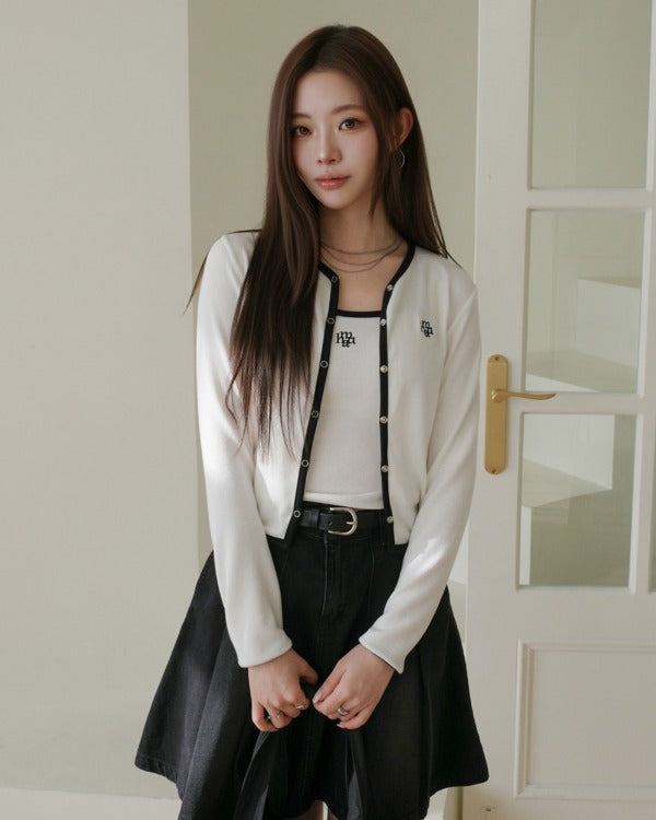 💖韓國暢銷品牌MUAHMUAH 🆕新品上架 撞色經典標誌刺繡兩件式短版罩衫上衣(3色)