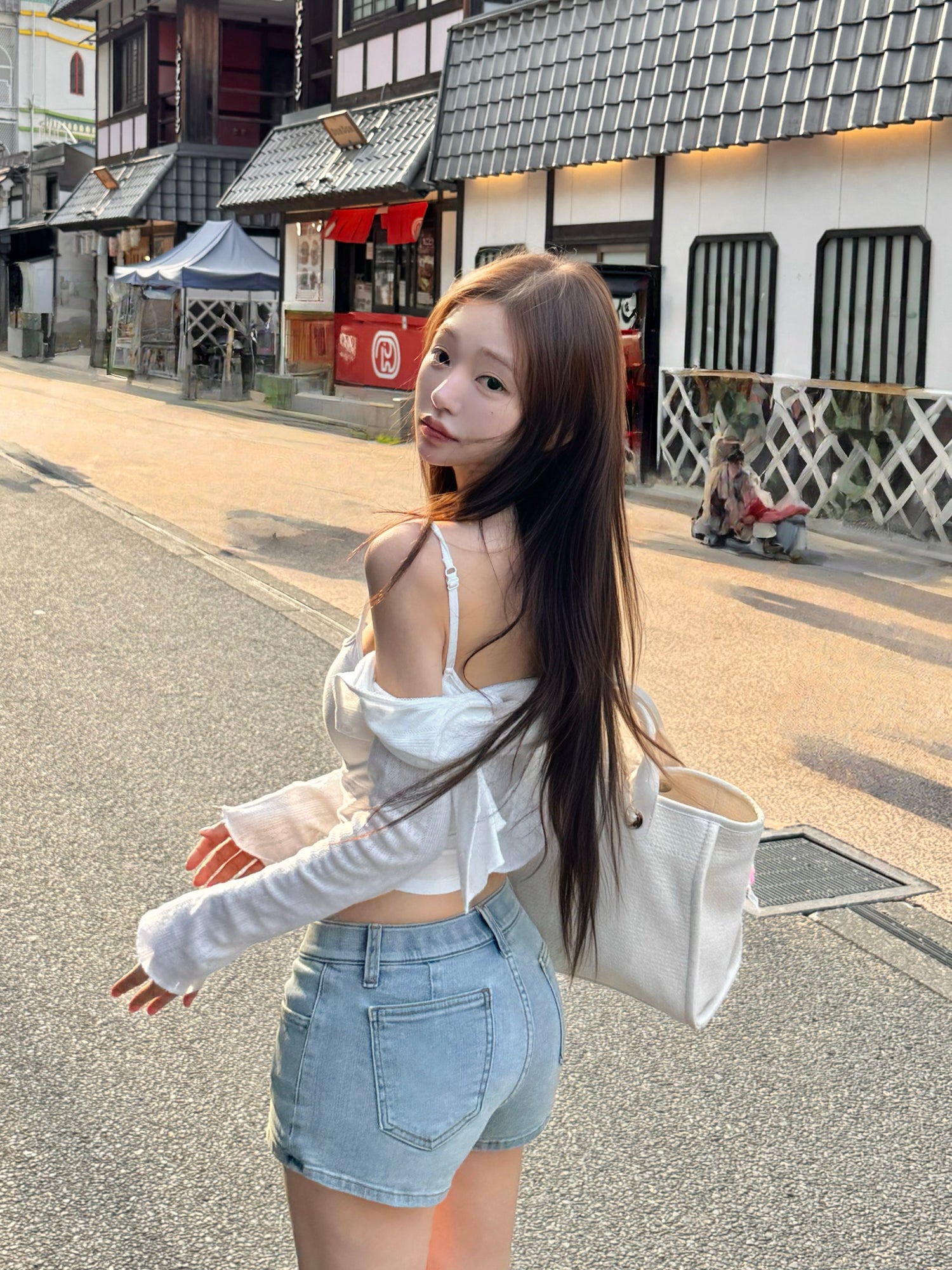🆕新品上架💖【梨花娘】韓國品牌KINDAME 專利設計蜜桃豐臀牛仔短褲(3色)