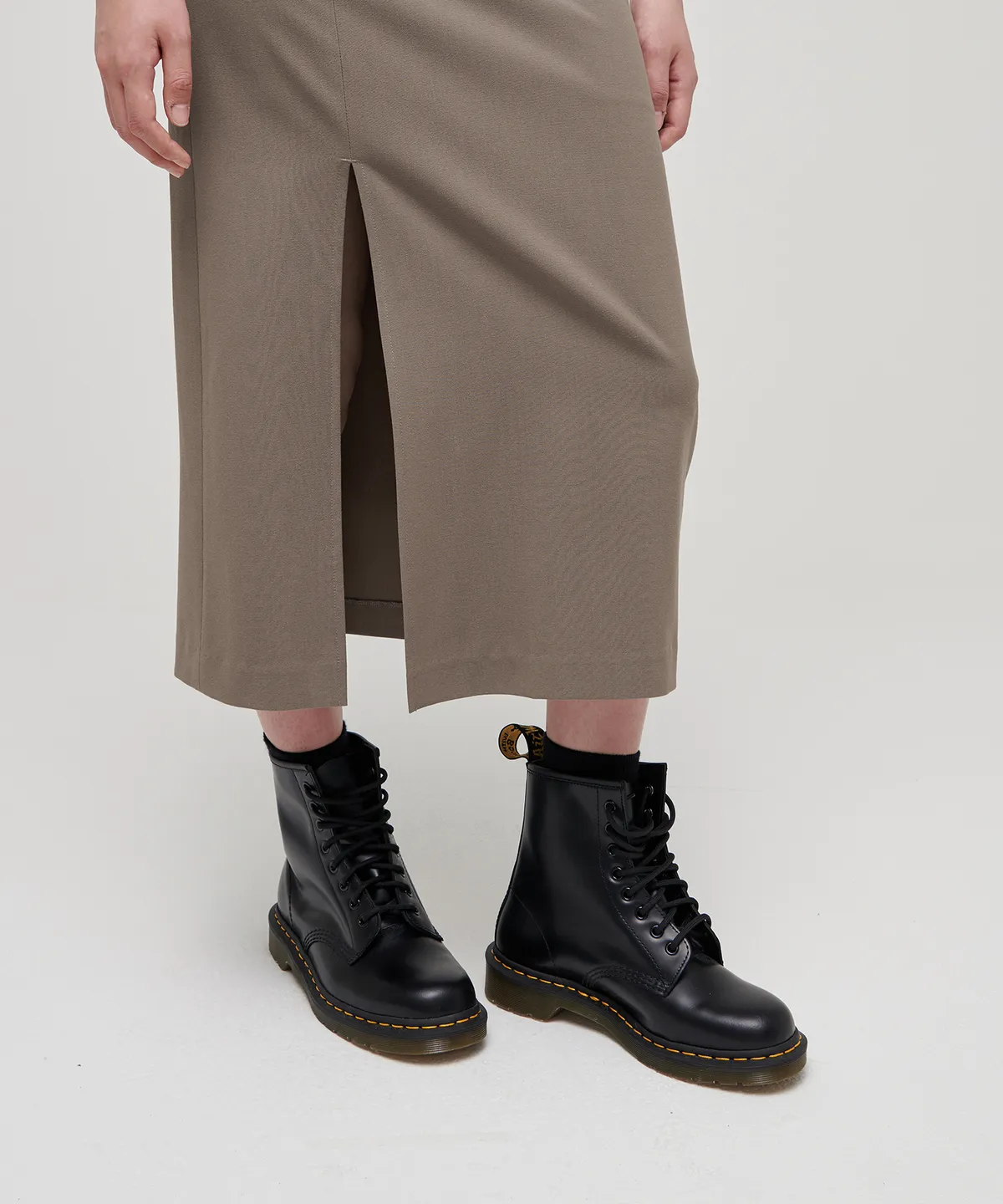 🆕新品上架【梨花娘】韓國Musinsa 💕黃金剪裁高腰優雅開叉長裙(3色)