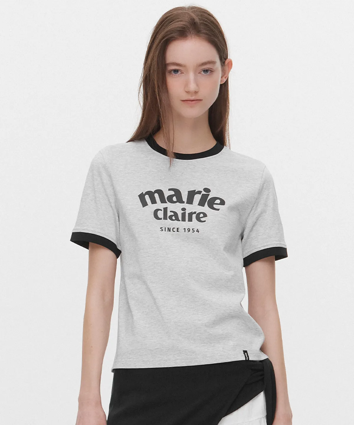 🆕新品上架💖【梨花娘】韓國品牌Marie Claire 學院風弧形 Logo 撞色滾邊短袖上衣(6色)