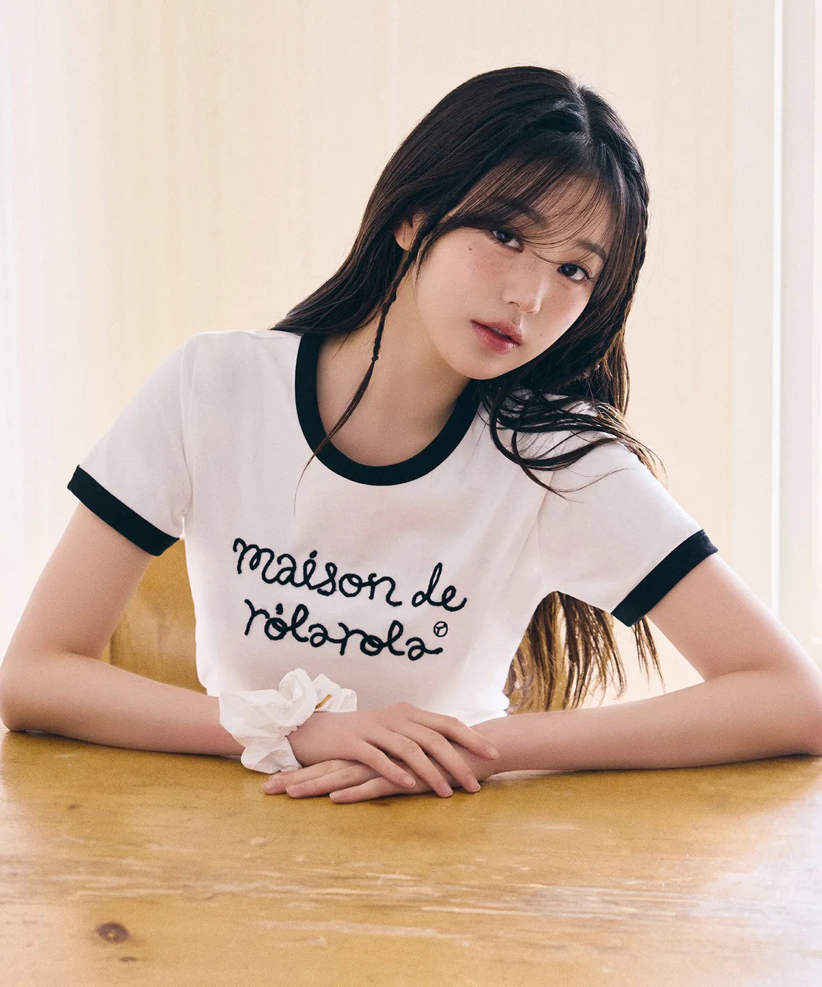 💖韓國暢銷品牌ROLAROLA🆕新品上架 張員瑛同款立體刺繡英文撞色短袖T恤(2色)
