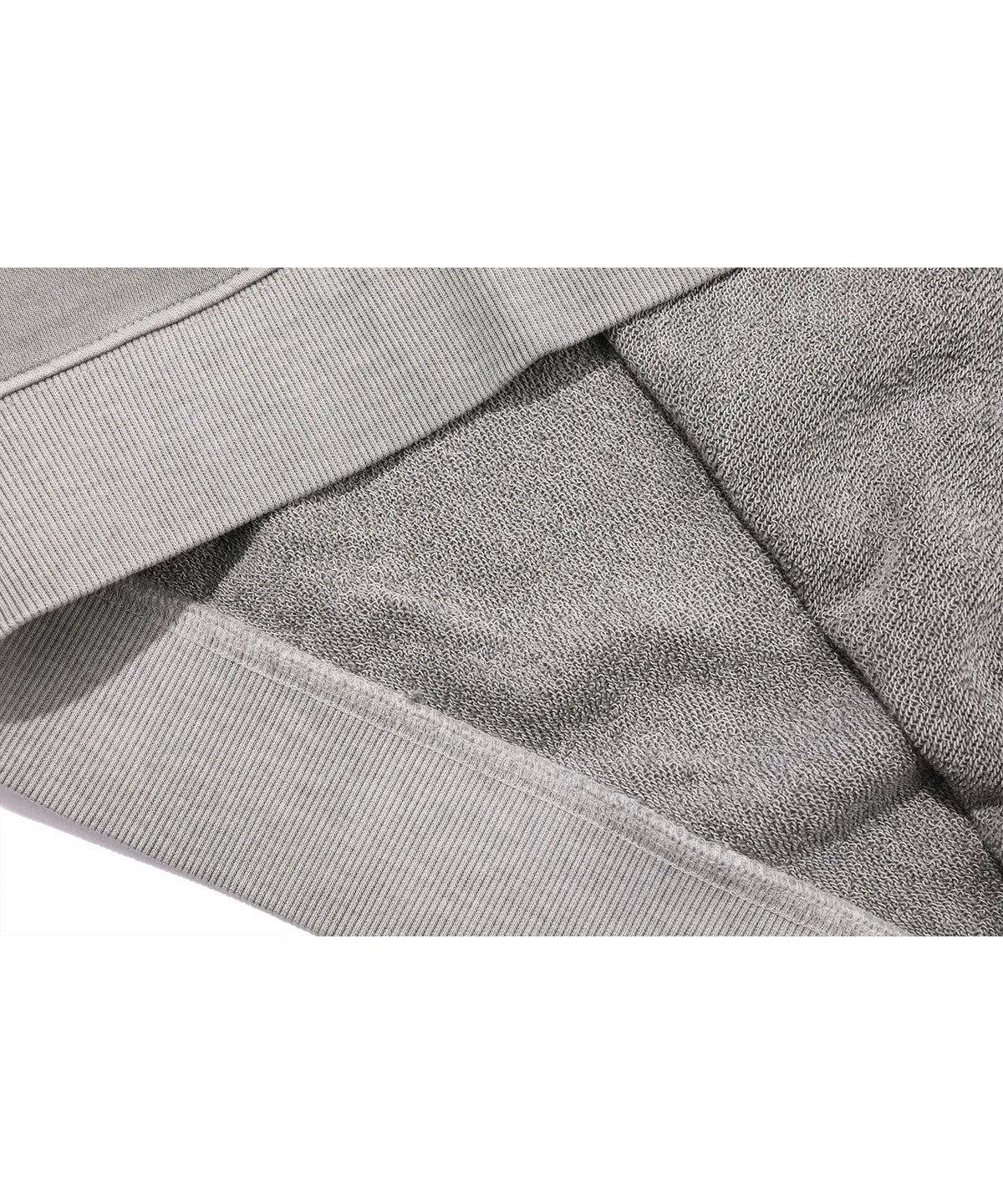 🆕新品上架💖【梨花娘】 韓國🔥TOP.1熱賣潮流CPGN STUD貓咪精緻刺繡斜肩休閒大學T (2色) 男女皆宜