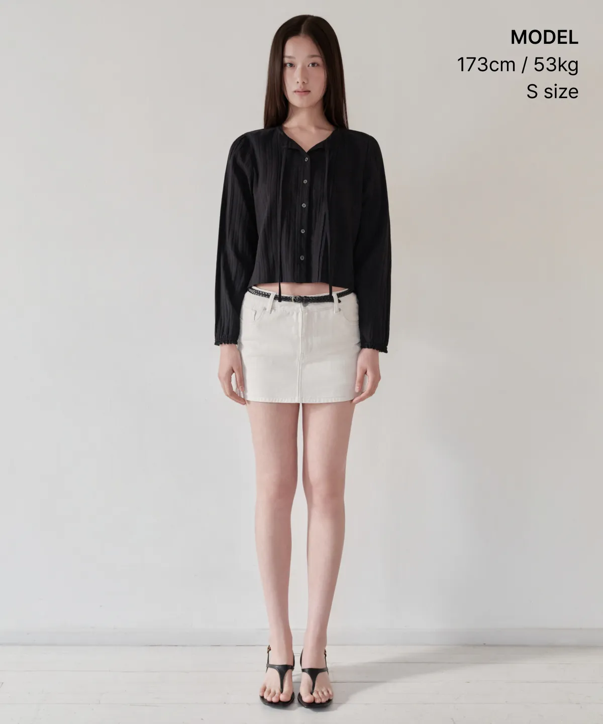 🆕新品上架【梨花娘】韓國Musinsa 💕韓韶禧同款💖極簡美學垂直紋理棉質細褶襯衫(3色)