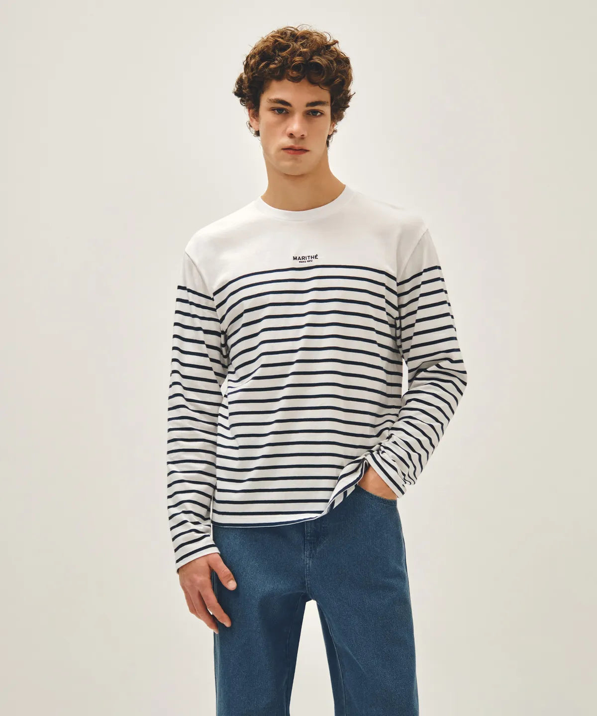 💕法國品牌MARITHÉ + FRANҪOIS GIRBAUD🆕新品上架  愛情怎麼翻譯高允貞穿搭情侶款條紋棉質長袖T恤(3色)