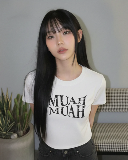 🆕新品上架【梨花娘】💗 韓國 MUAH MUAH 甜酷顯瘦！愛心刺繡柔膚短版修身棉質T恤(4色)