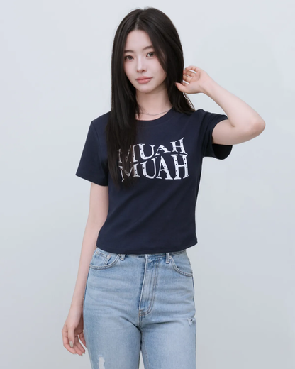 🆕新品上架【梨花娘】💗 韓國 MUAH MUAH 甜酷顯瘦！愛心刺繡柔膚短版修身棉質T恤(4色)