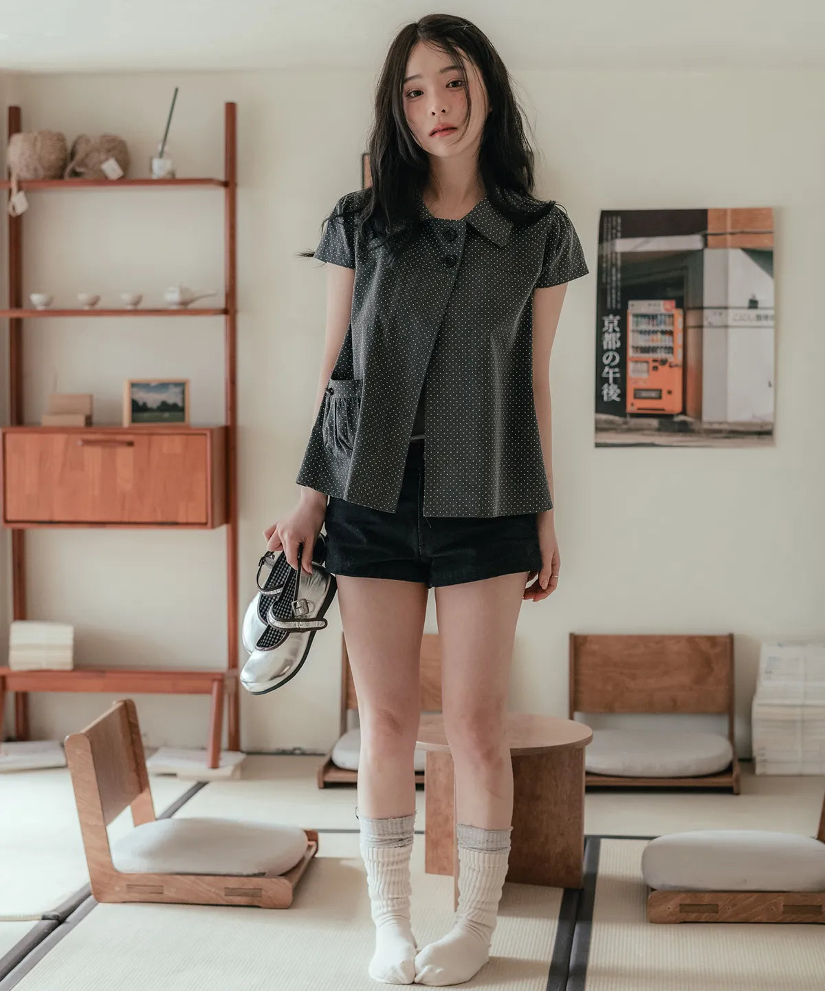 💖韓國暢銷品牌HIGH SCHOOL DISCO🆕新品上架 灰色復古圓點公主袖傘擺襯衫