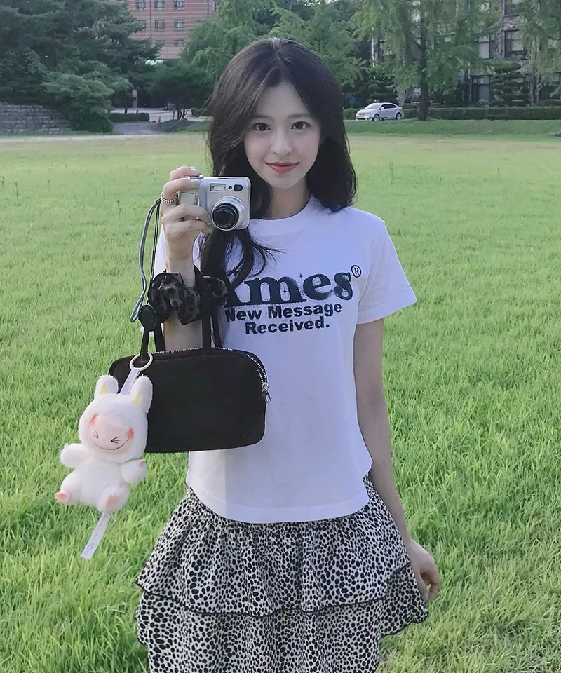 💖韓國暢銷品牌AMES-WORLDWIDE🆕新品上架 美式復古修身圓弧下擺短版 T-shirt(5色)