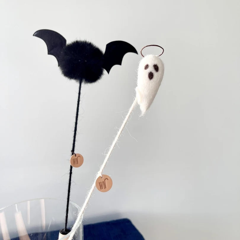 🆕新品上架【梨花娘】💖韓國品牌 WETNOSE  🎃萬聖節限定🦇吸血蝙蝠魔杖逗貓棒(手工製作，等待期約10~15天)