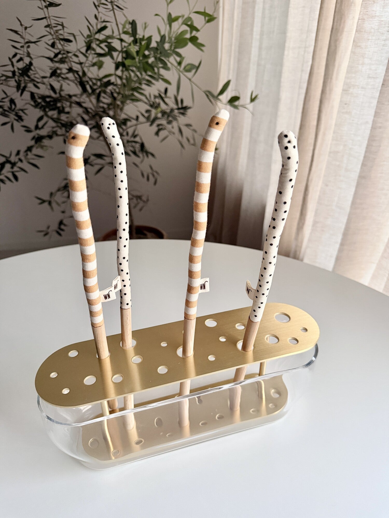 🆕新品上架【梨花娘】💖韓國品牌 WETNOSE  探頭吧！花園鰻彈跳逗貓棒玩具(手工製作，等待期約10~15天)
