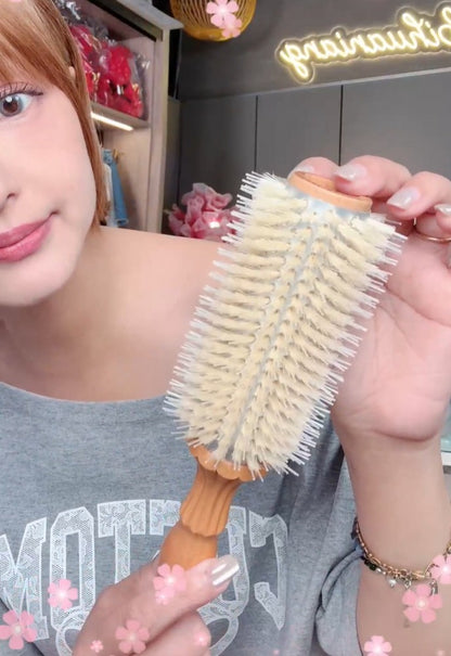 韓國KY新品上架💕獨家韓星造型室專用熱導豬鬃毛造型圓梳子 (07/08 尺寸)限量販售