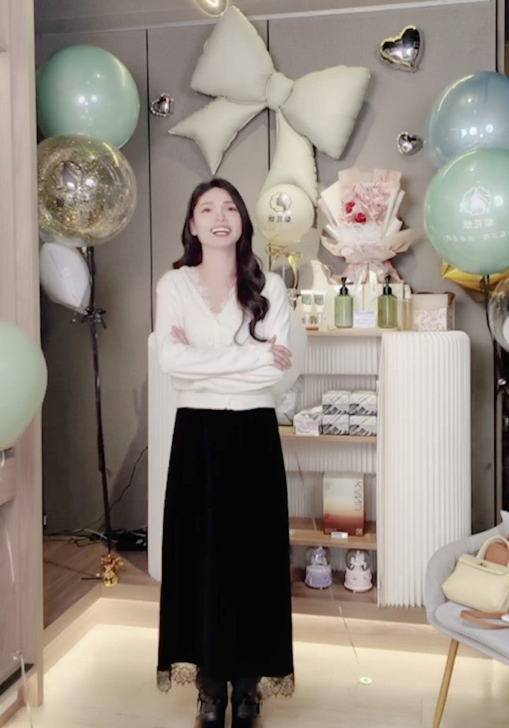 🆕新品上架💖【梨花瑪雅】輕奢鬆緊腰修身A字質感絲絨下擺絕美蕾絲黑色長裙