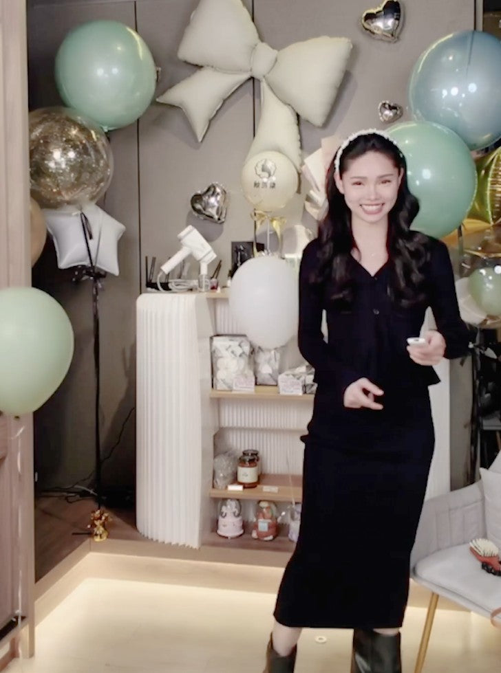 🆕新品上架💖【梨花瑪雅】秋冬款V領傘擺氣質小香風針織兩式長裙套裝(2色)🌹