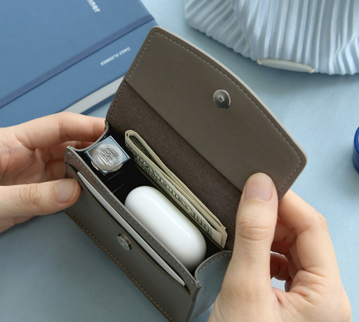 新品上架【梨花娘】ICONIC韓國Journey 防潑水可掛釦鑰匙圈六色卡片復古小方包💕